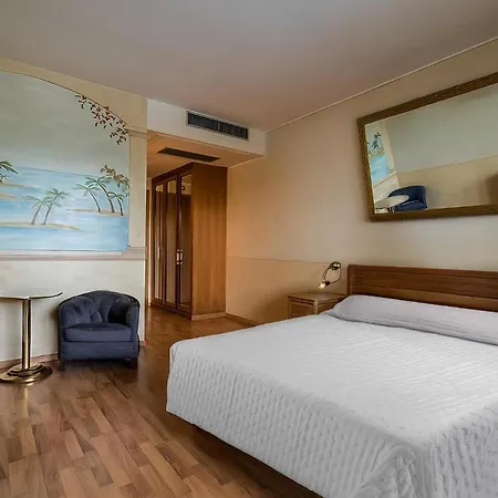 Otel Ahg Golf Porta Del Sole