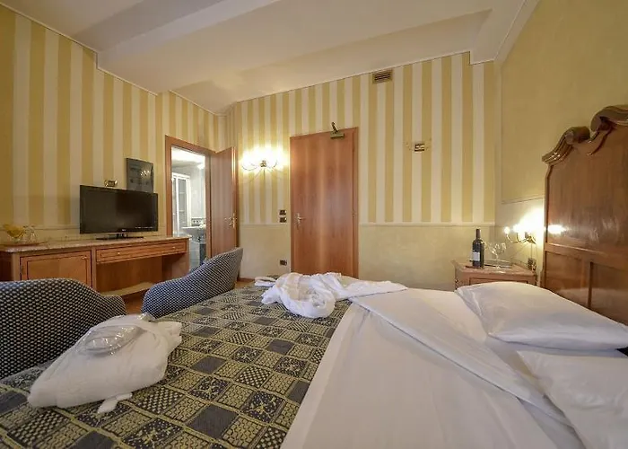 Hotel Ahg Golf Porta Del Sole Soiano Del Lago